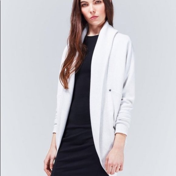 Aritzia Sweaters - Aritzia Wilfred Diderot Long Sleeve Cocoon Sweater